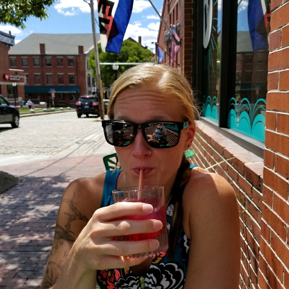 Meet your Posher, Jen